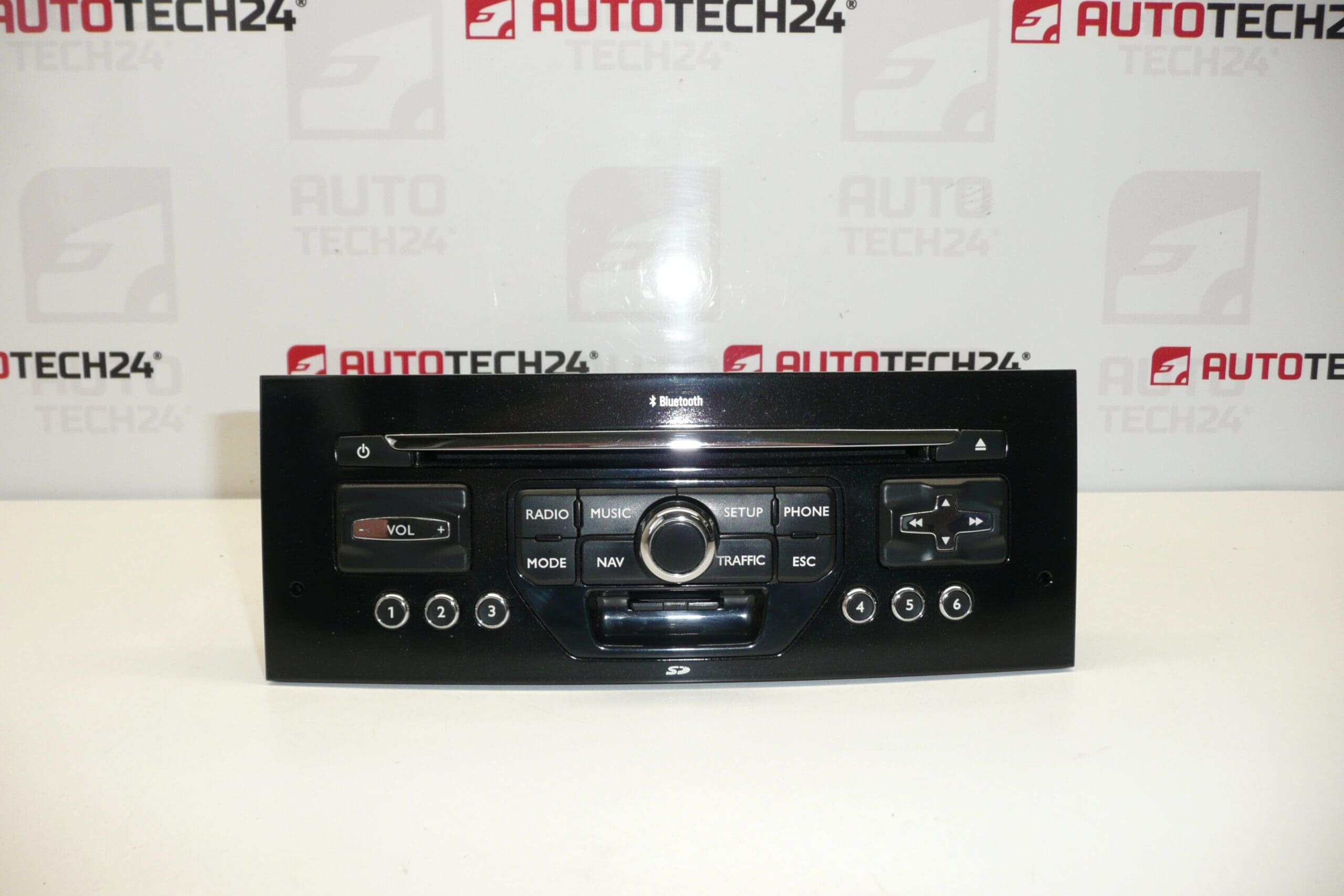 Autoradio CD MP3 Citroën Peugeot RD4 N2 9660647677 657952